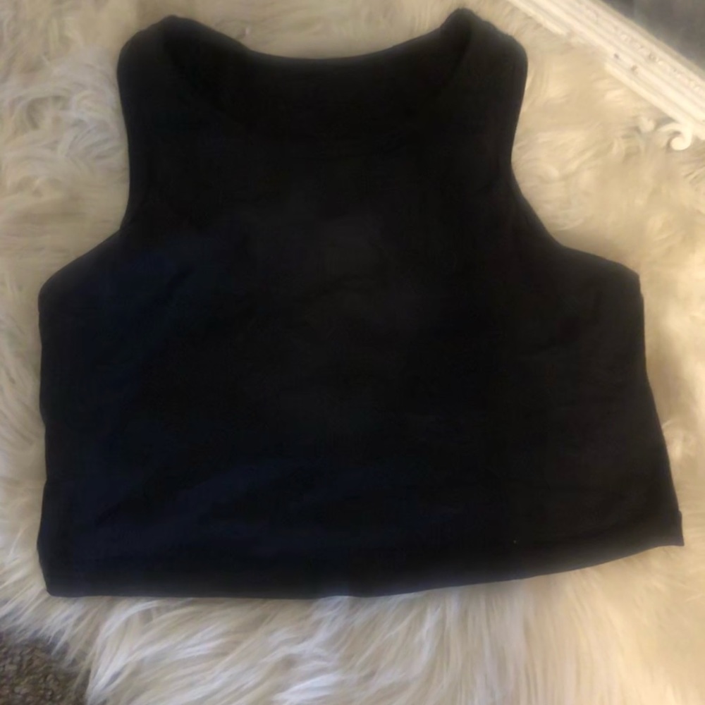 Workout cropped racerback